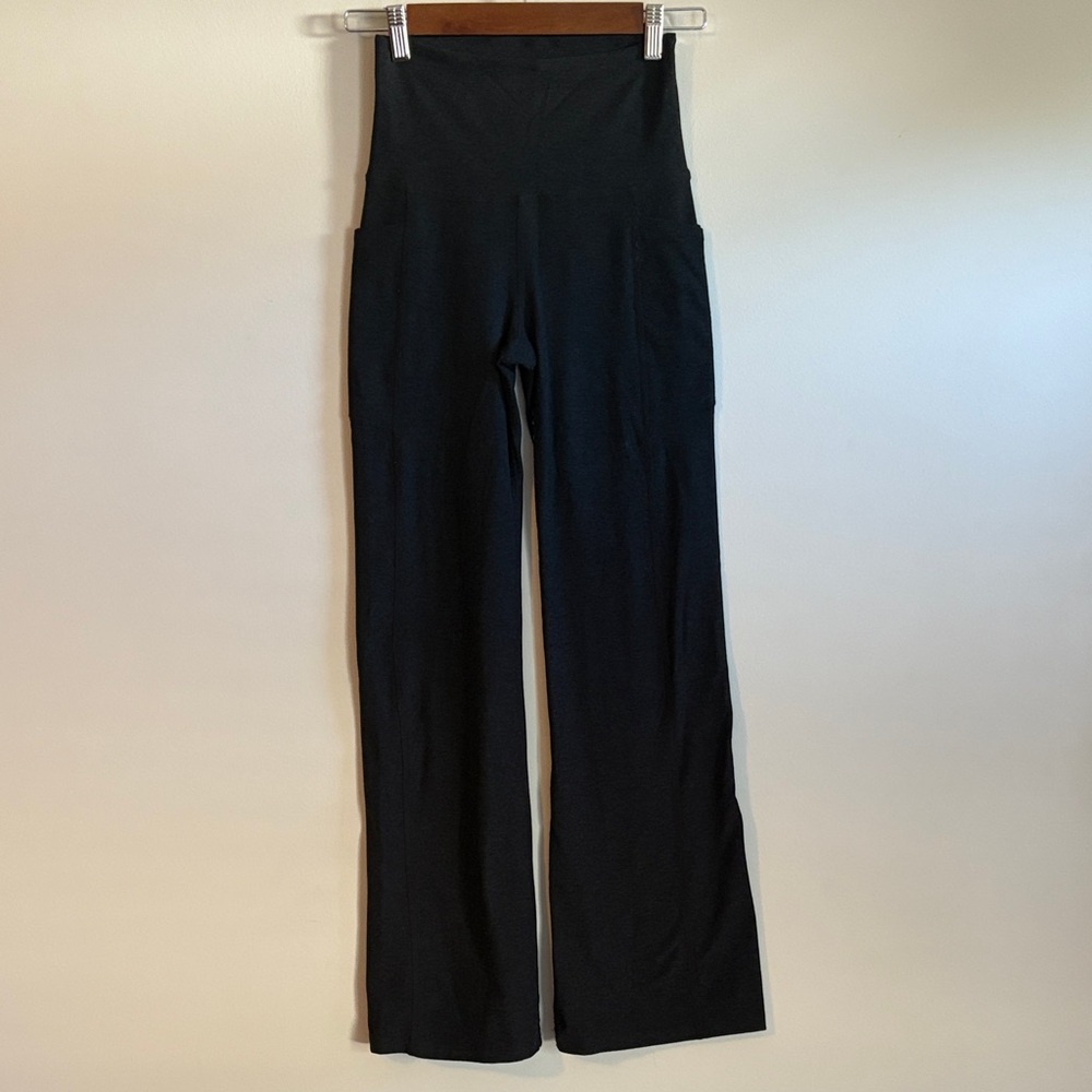 Beyond Yoga Black High-Waisted Yoga Pants